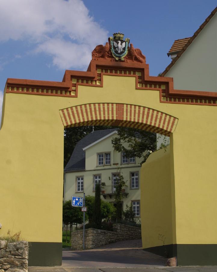 Landhotel Schloss Soergenloch Exterior foto